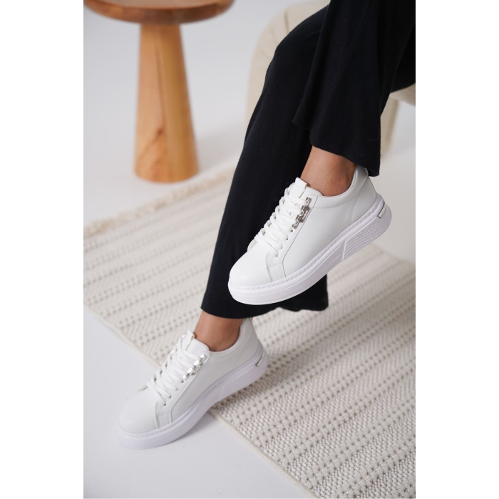 Nova Kadın Gümüş Detaylı Beyaz Sneaker