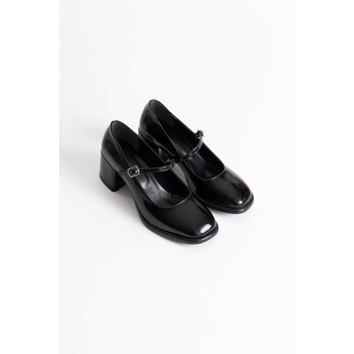 Blown Siyah Rugan Kadın Topuklu Ayakkabı