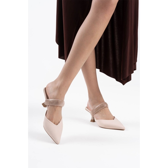 Nina Topuklu Bej Kadın Terlik