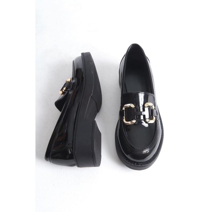Caro Rugan Siyah Gold Tokalı Kadın Loafer