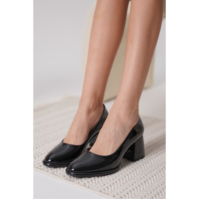 Candie Siyah Rugan Kadın Stiletto