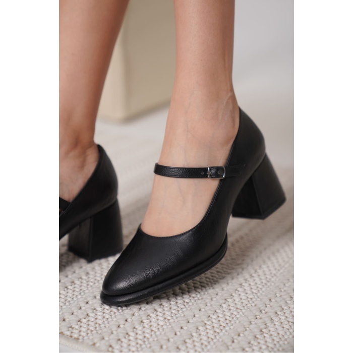 Slay Siyah Cilt Kadın Topuklu Ayakkabı