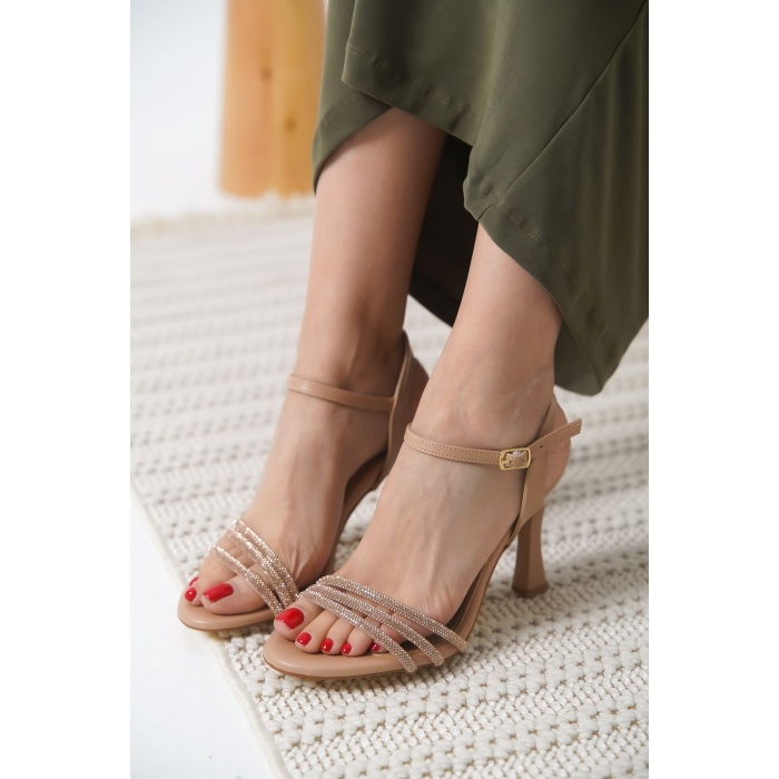 Lilia Kadın Nude Taşlı Sandalet