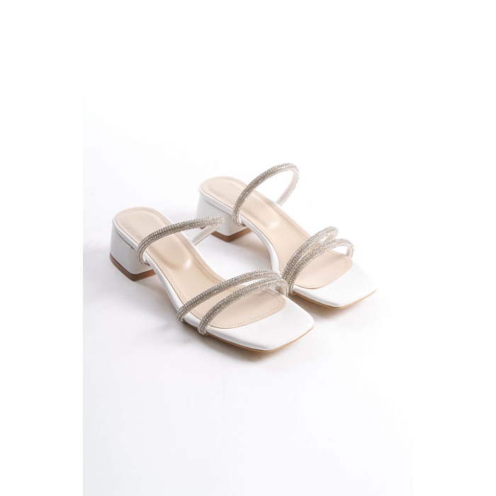 Emma Kadın Kalın Topuklu Beyaz Terlik