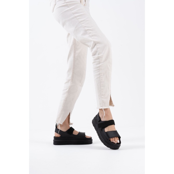 Zeta Siyah Kadın Sandalet