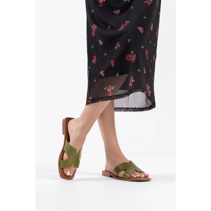 Fergei Haki Yeşili Hakiki Deri Terlik