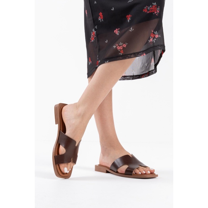 Fergei Acı Kahve Hakiki Deri Terlik