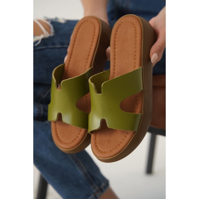 Borlina Haki Yeşil Hakiki Deri Terlik