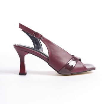 Klein Kadın Bordo Rugan Detaylı Topuklu Sandalet