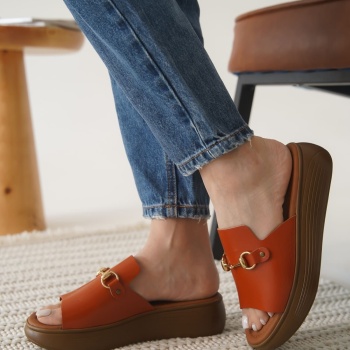 Nelly Kiremit Hakiki Deri Terlik