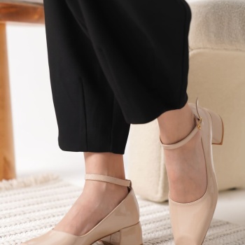 Arilla Bej Rugan Kadın Topuklu Ayakkabı