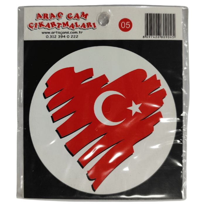 Araç Cam Çıkartma 5 (Kalpli Bayrak)