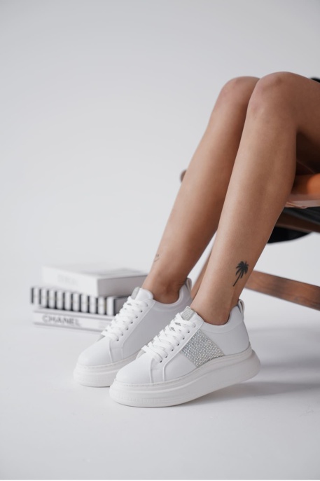 Belinda Beyaz Taşlı Kadın Sneaker