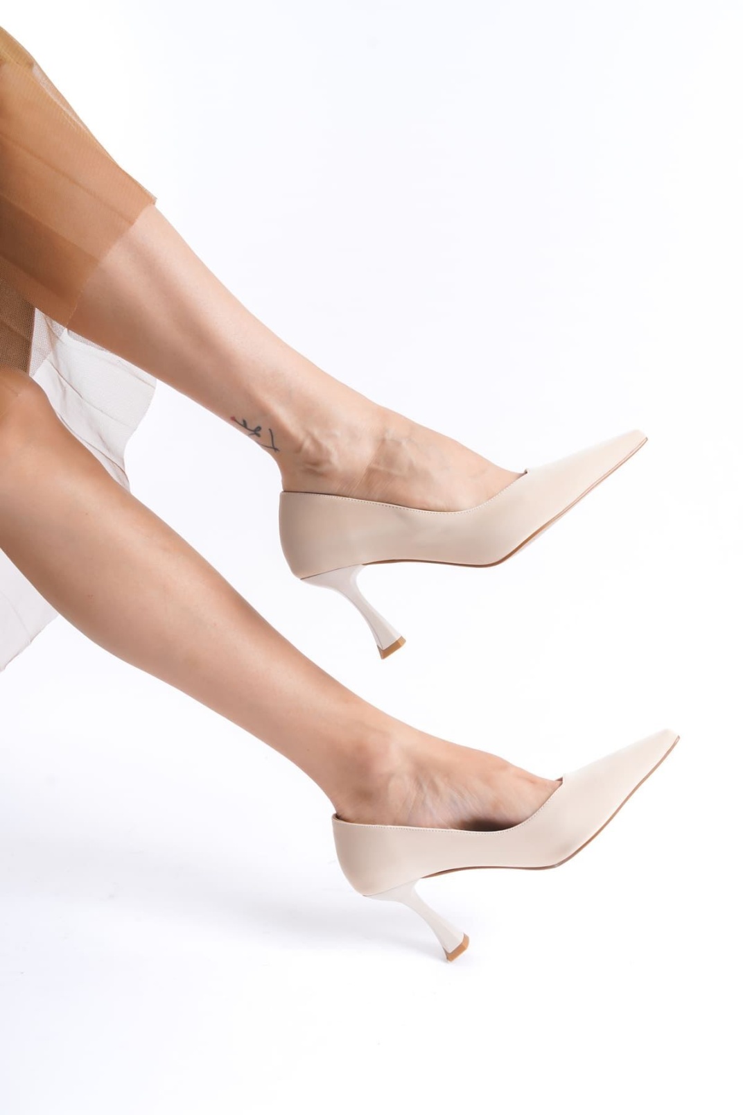 Cordelia Kadın Bej Saten Stiletto
