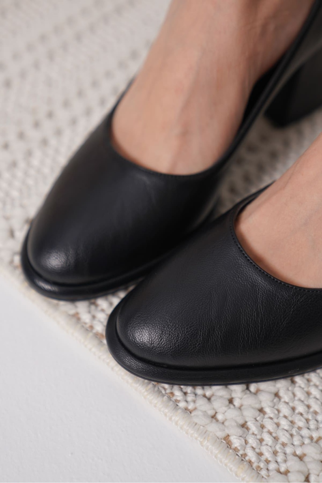 Candie Siyah Cilt Kadın Stiletto