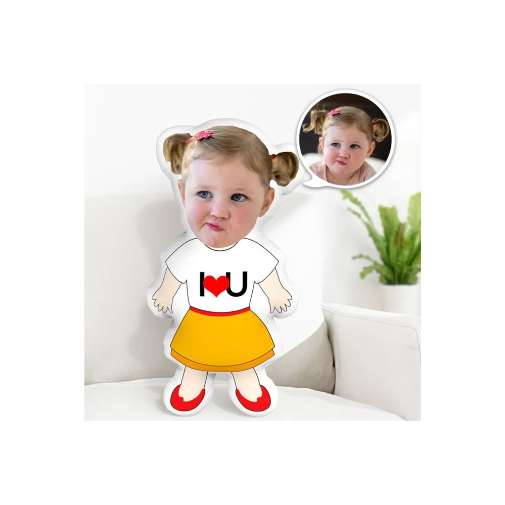 Kişiye Özel Şekilli Tatlış Kız Tasarımlı Şekilli Yastık