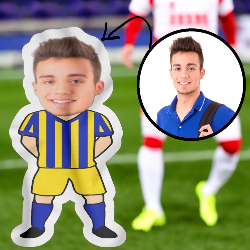 Kişiye Özel Futbolcu Bebek Tasarımlı Şekilli Yastık