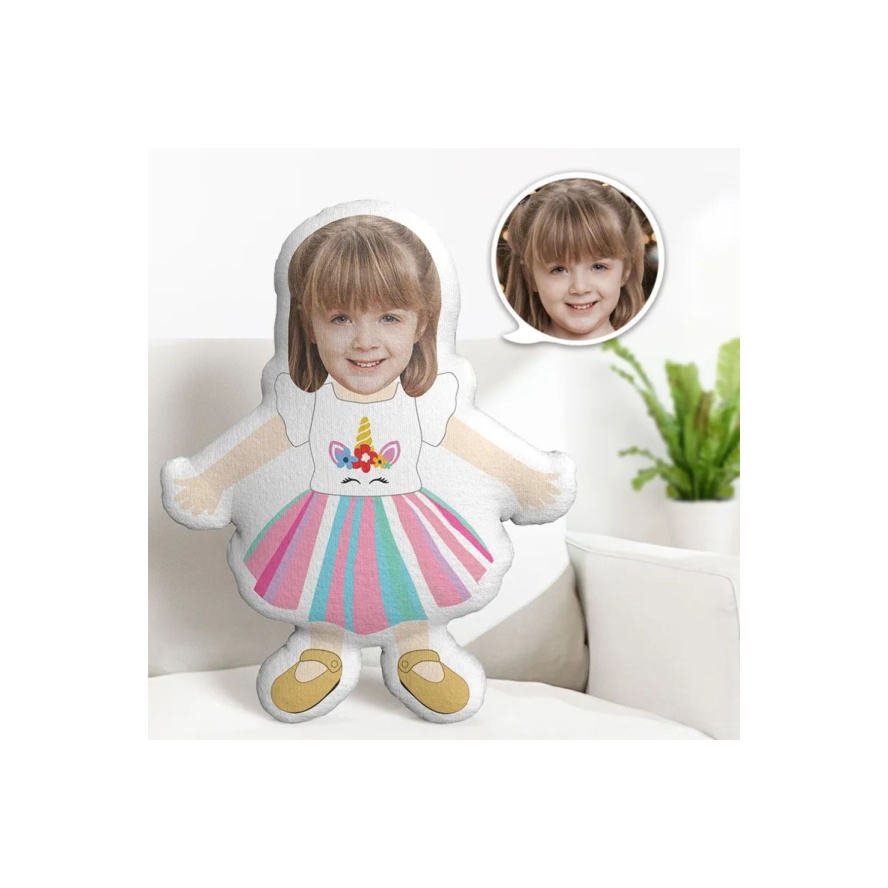 Kişiye Özel Unicorn Elbiseli Kız Tasarımlı Şekilli Yastık