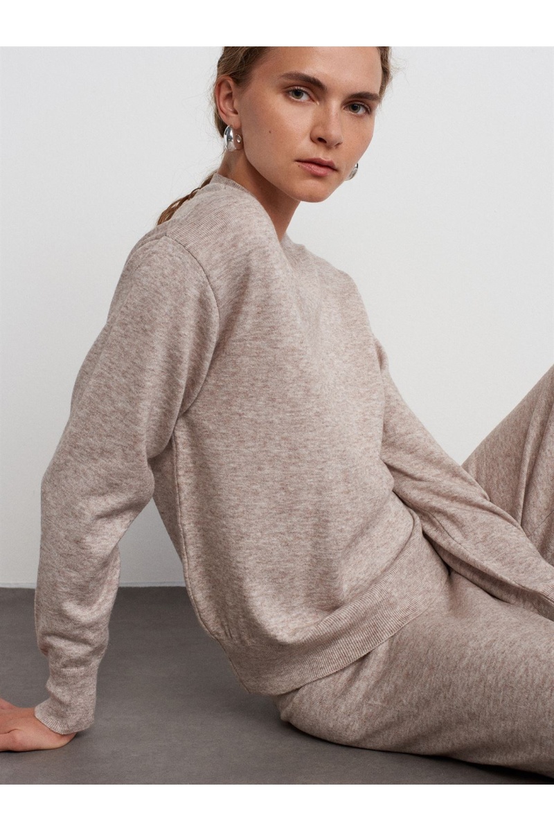 Bisiklet Yaka Yünlü Basic Triko Kazak