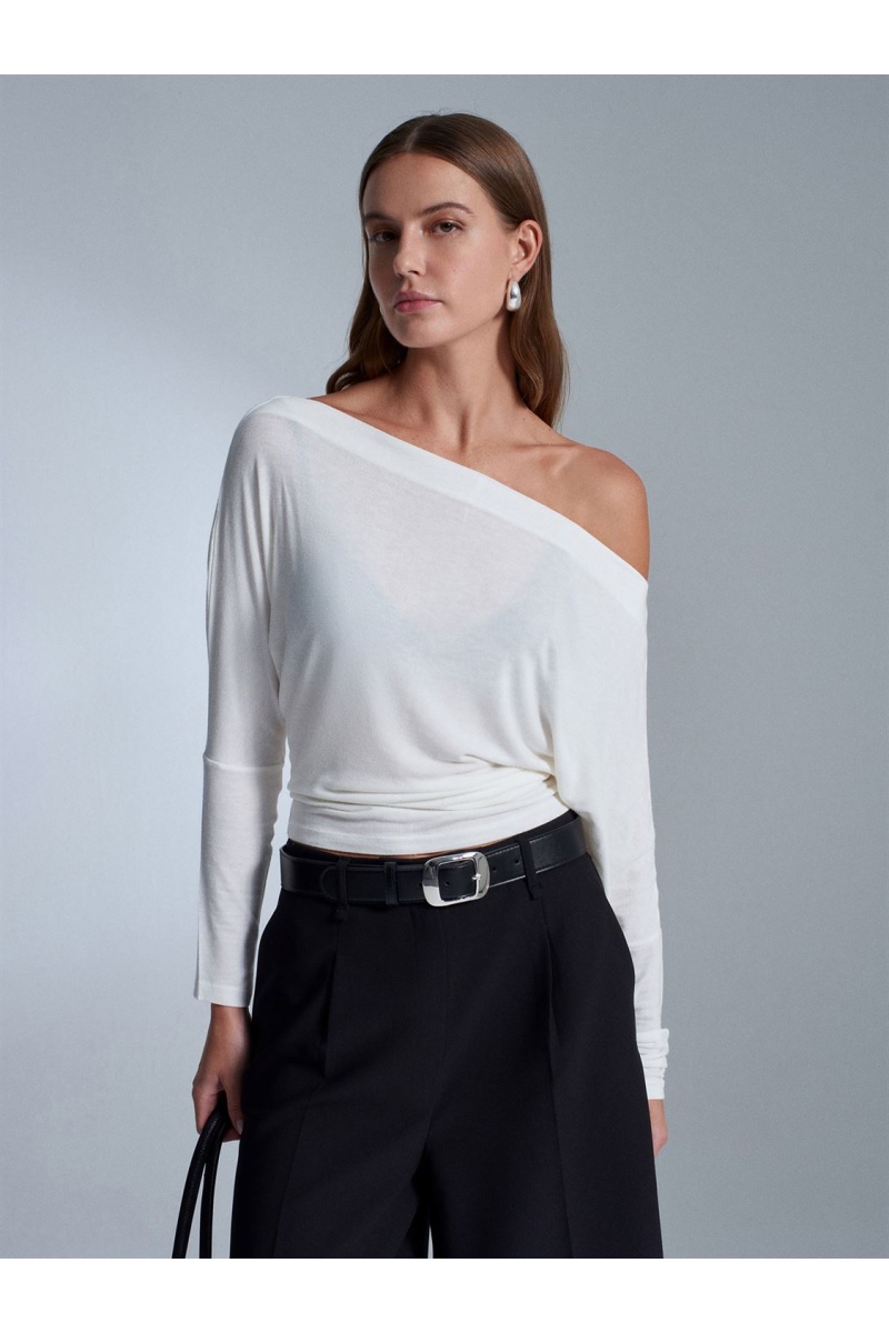 DİLVİN Yün Karışımlı Tek Omuz Top