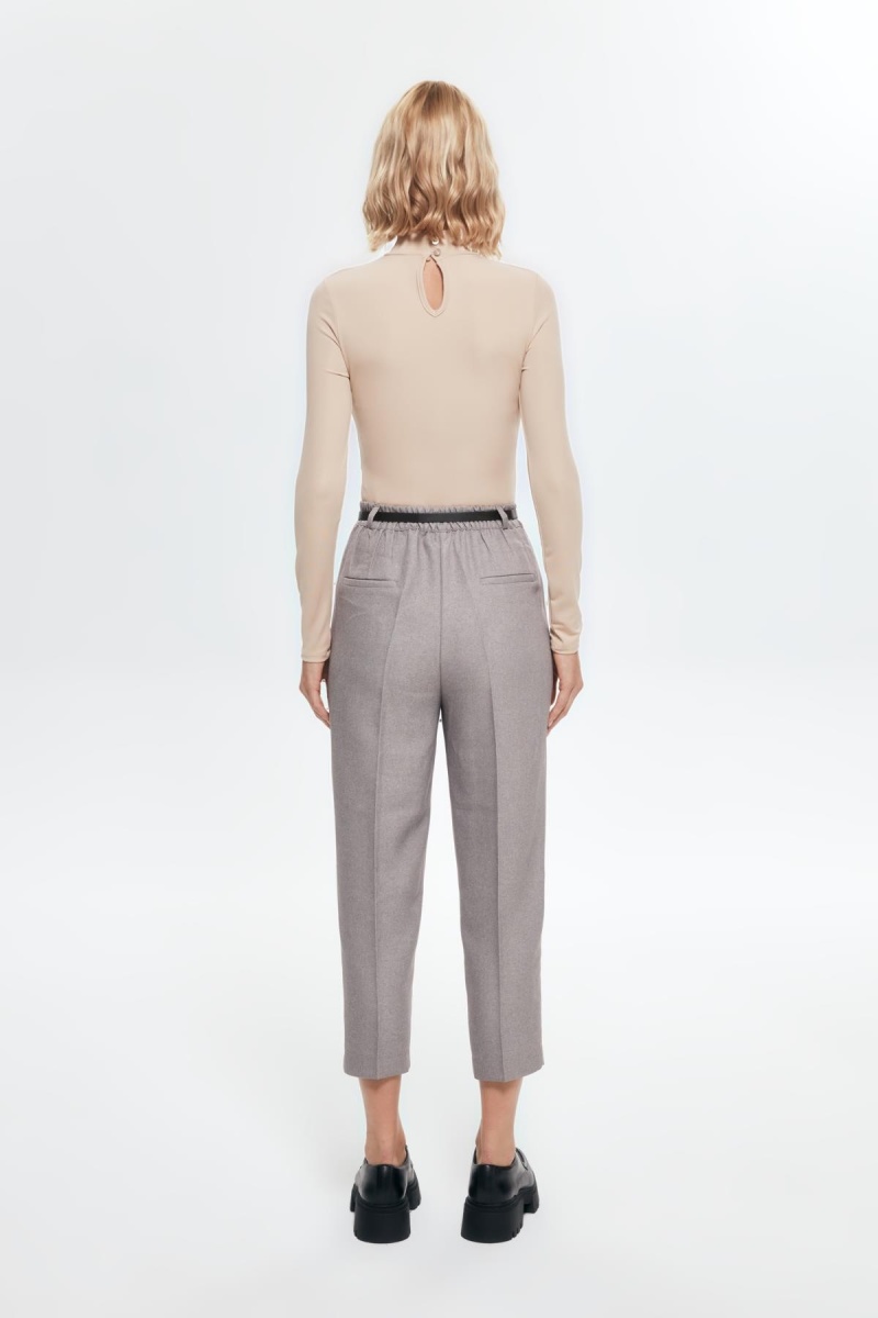 Quzu Kemerli Havuç Pantolon