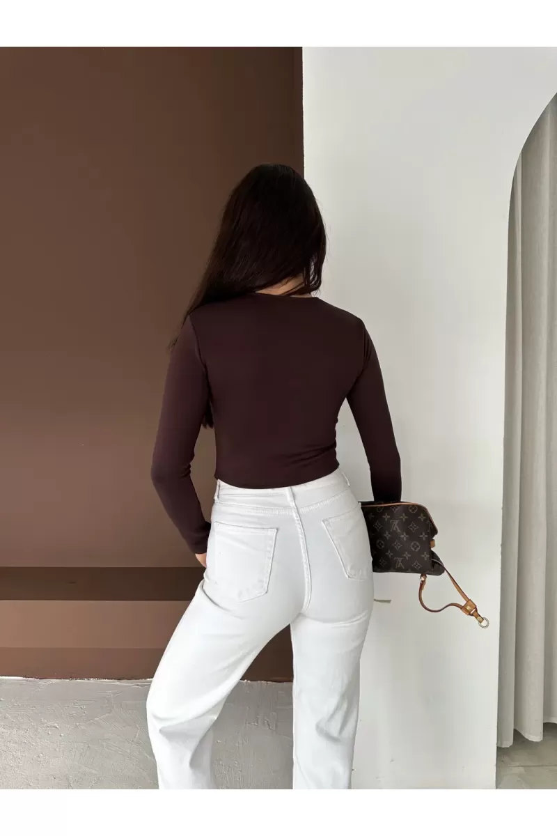 Düğme Detaylı Bluz