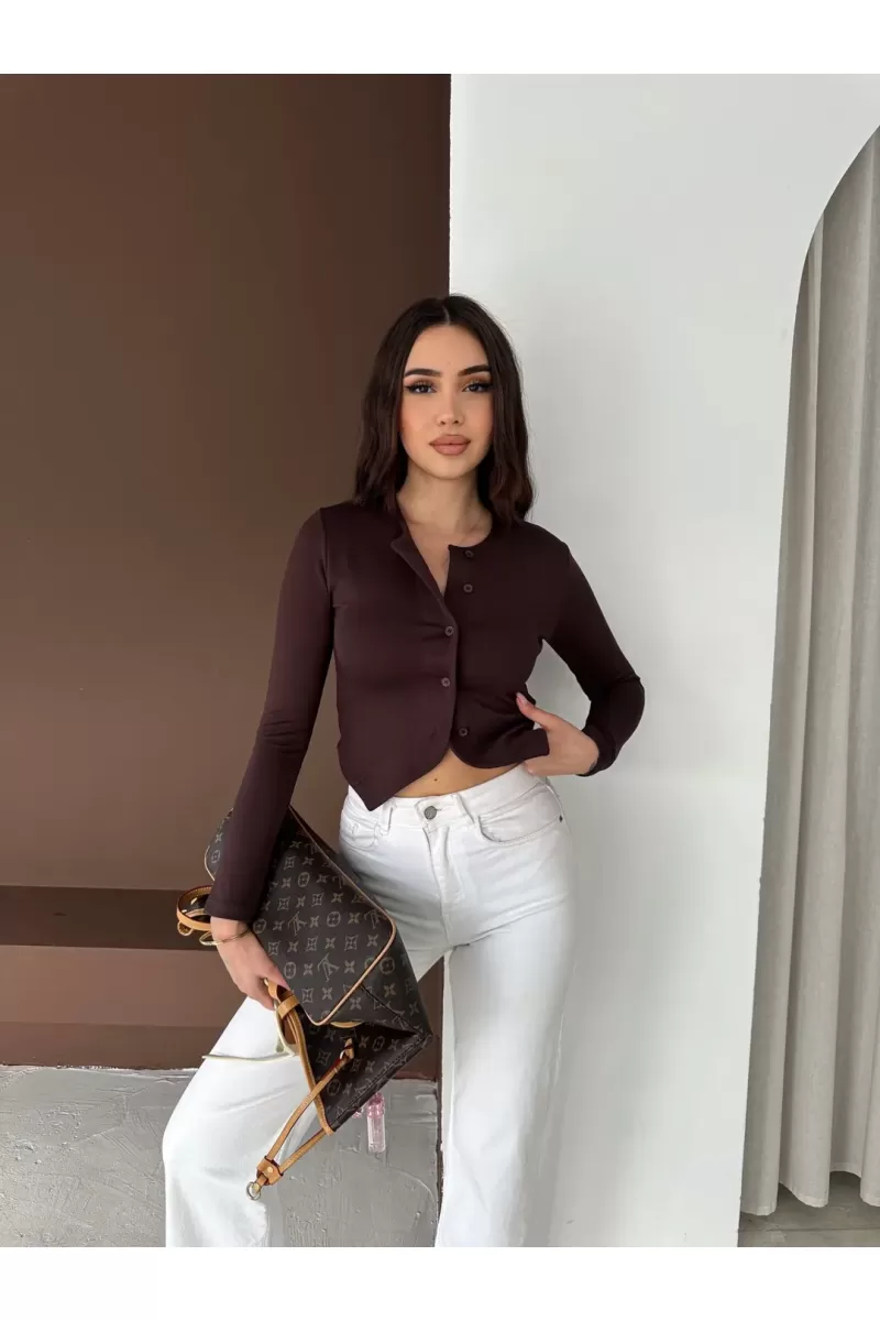 Düğme Detaylı Bluz