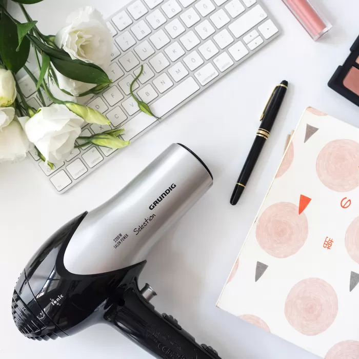 GRUNDIG GRUNDIG HD 6080 Saç Kurutma Makinesi