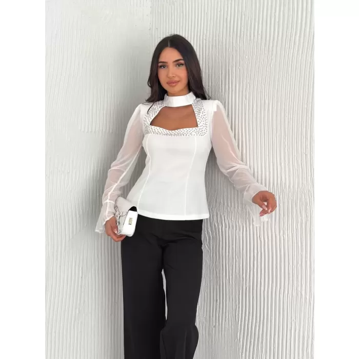 Kadın Kolları Şifon Göğüste İnci Boncuk detaylı Bluz - Beyaz