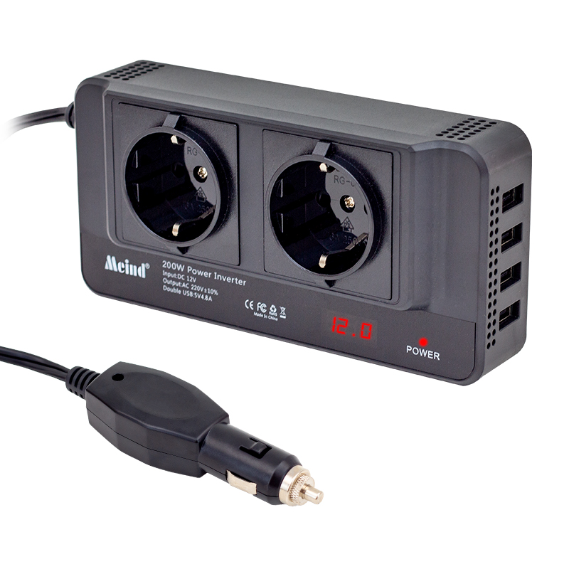 12 Volt - 200 Watt 4 Usbli̇ Di̇ji̇tal Çakmaktan Power Inverter (4172)