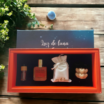 AURA BOX