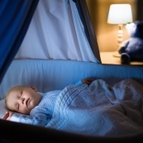 Expertenrat für sicheren Schlaf bei Babys