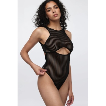 Kadın Siyah Cut-Out Detaylı Transparan Çizgili Gecelik – Modern ve Şık Tasarım