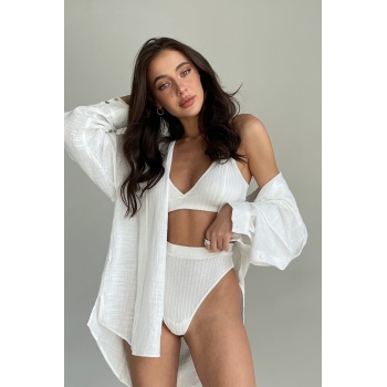 Kadın Beyaz Yüksek Bel Dolgusuz Slip Takım – Modern, Konforlu ve Günlük Kombinlere Uygun