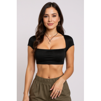 Kadın Siyah Sırt Dekolteli ve Boyundan Bağlamalı Yarım Kol Crop Top Bluz – Şık, Rahat ve Kolay Kombinlenebilir