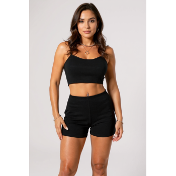 Kadın Siyah Şortlu Kaşkorse Gecelik Takım – Modern, Konforlu ve Günlük Kombinlere Uygun