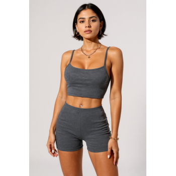 Kadın Antrasit Gri Şortlu Kaşkorse Gecelik Takım – Modern, Konforlu ve Günlük Kombinlere Uygun