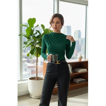 Kadın Yeşil Belden ve Boyundan Büzgü Detaylı Uzun Kollu Bluz