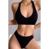 Kadın Siyah Seamless Tanga Sütyen Takım – Modern, Konforlu ve Günlük Kombinlere Uygun