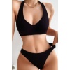 Kadın Siyah Seamless Tanga Sütyen Takım – Modern, Konforlu ve Günlük Kombinlere Uygun