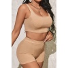 Kadın Krem Rengi Şortlu Crop Top Gecelik Takım – Modern, Konforlu ve Günlük Kombinlere Uygun