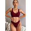 Kadın Bordo Seamless Tanga Sütyen Takım – Modern, Konforlu ve Günlük Kombinlere Uygun