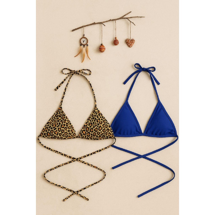 Kadın Leopar Desenli ve Mavi Minimal Kesim Üçgen Bikini Üstü – Modern ve Şık Tasarım