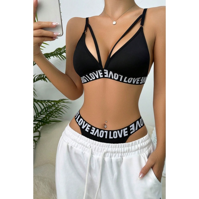 Kadın Siyah Love Yazı Detaylı Harness İç Çamaşır Takımı
