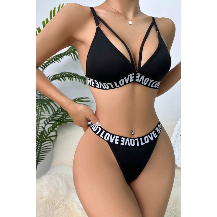 Kadın Siyah Love Yazı Detaylı Harness İç Çamaşır Takımı