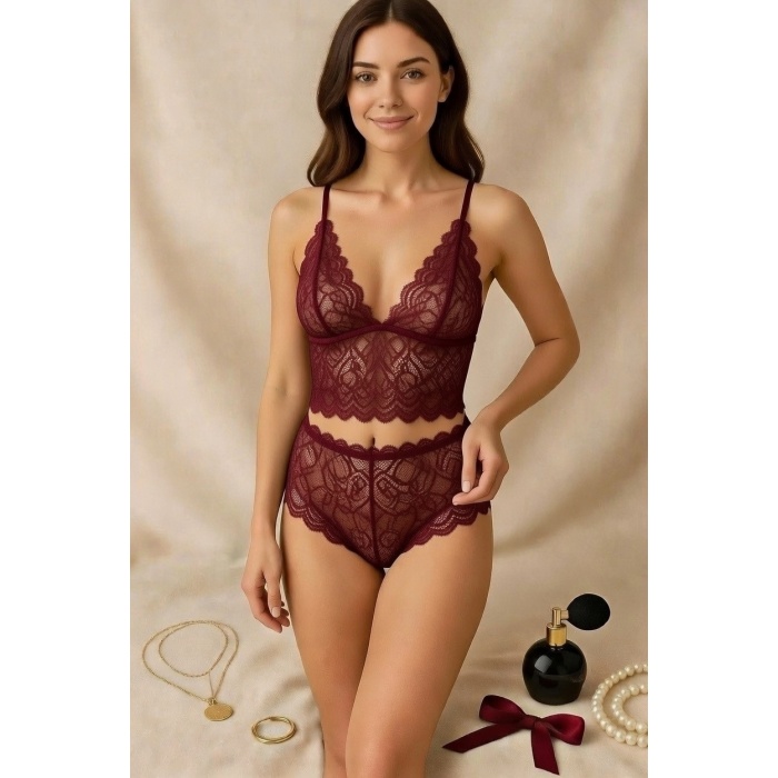 Kadın Bordo Dantel Bralet Şort Takımı – Asil ve Sofistike İç Giyim