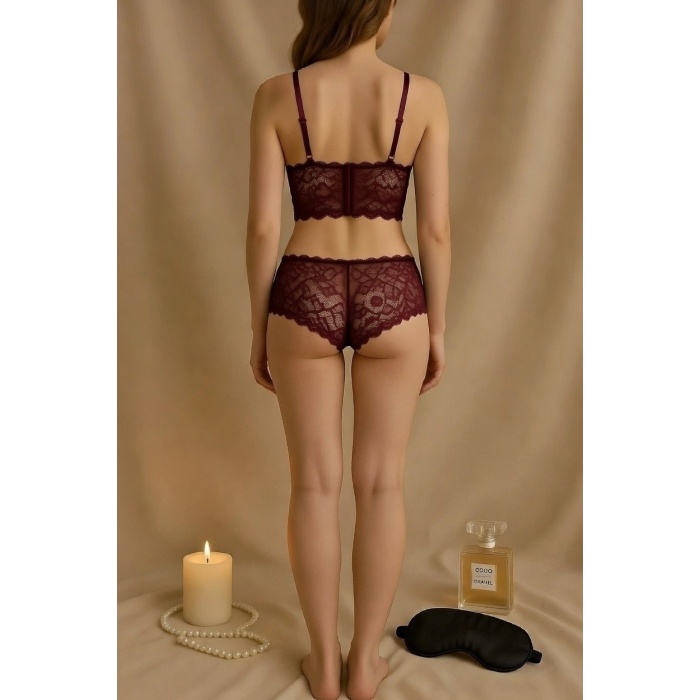 Kadın Bordo Dantel Bralet Şort Takımı – Asil ve Sofistike İç Giyim