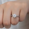 ​Lucky Life 925 Ayar Gumuss  Çiçek Desenli Lucky Life Lucky Life Kadın Yüzük