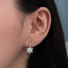​Lucky Life 925 Ayar Gumuss  Çiçek Desenli Lucky Life Lucky Life Kadın Küpe