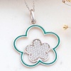 ​Lucky Life 925 Ayar Gumuss  Çiçek Desenli Lucky Life Lucky Life Lucky Life Kadın Kolye